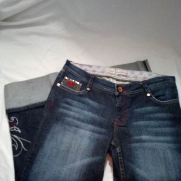 Echo Red capri Jeans with red and silver - Picture 1 of 5